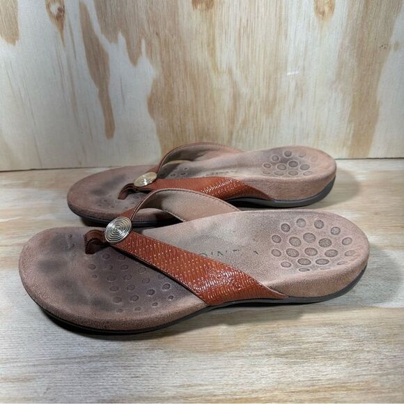 Vionic Brown Flip Flop Sandals Women’s Size 7.5 - Picture 7 of 7
